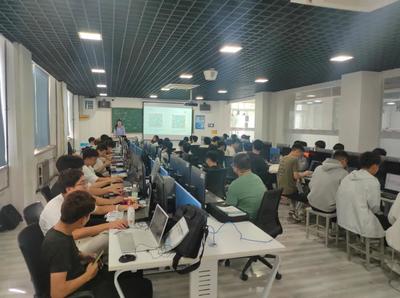 華為中國(guó)大學(xué)生ICT大賽2021啟動(dòng)會(huì) 信息技術(shù)咨詢(xún)與技能培養(yǎng)新篇章在陜啟航